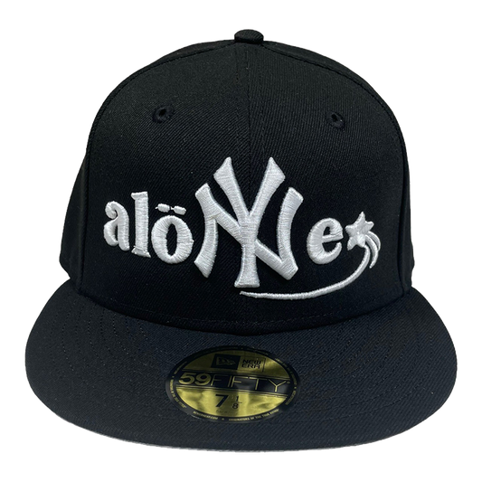 ALONESTAR FITTED HAT